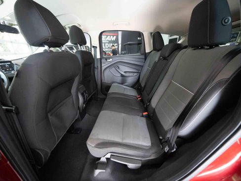 Used 2015 Ford Escape SE w/ Equipment Group 201A AWD/4WD image 23