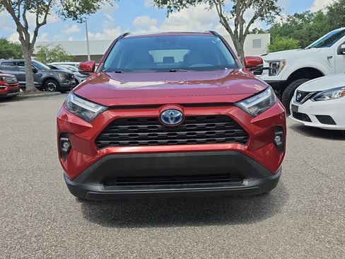 Used 2022 Toyota RAV4 XLE Premium AWD/4WD image 2
