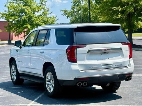 Used 2021 GMC Yukon Denali AWD/4WD image 5
