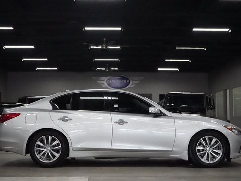 Used 2014 INFINITI Q50 Premium w/ Navigation Package RWD image 6