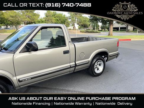 Used 1999 Chevrolet S10 Pickup LS w/ Preferred Equipment Group RWD image 4