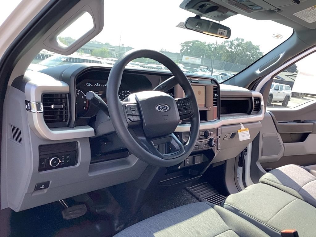 New 2026 Ford F350 XL w/ XL Off-Road Package AWD/4WD image 14