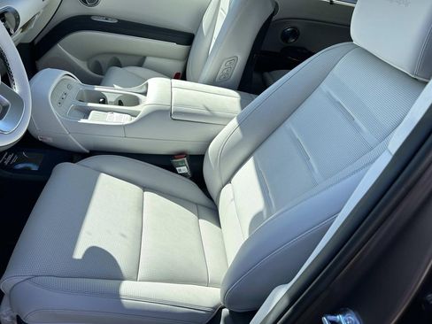New 2026 Hyundai Palisade Calligraphy FWD image 15