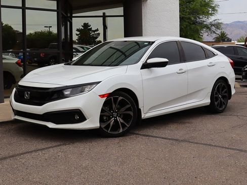 Used 2021 Honda Civic Sport image 2