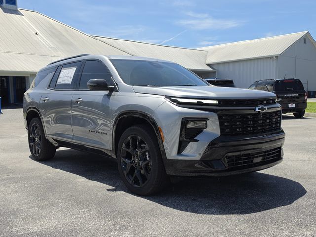 New 2026 Chevrolet Traverse RS w/ LPO, Floor Liner Package FWD image 2