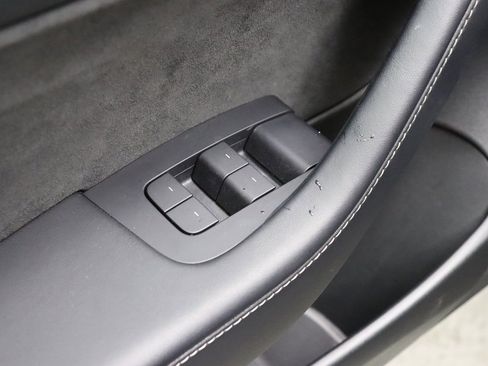 Used 2023 Tesla Model 3 Performance image 20