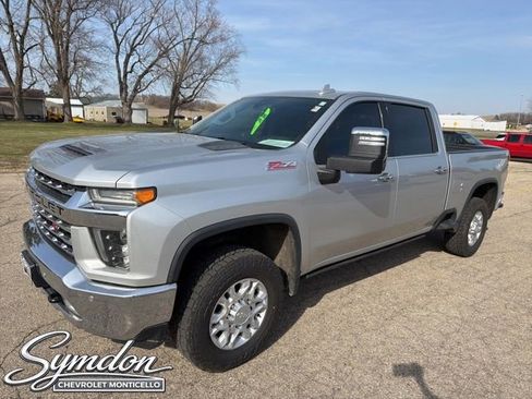 Used 2020 Chevrolet Silverado 2500 LTZ w/ LTZ Convenience Package AWD/4WD image 8