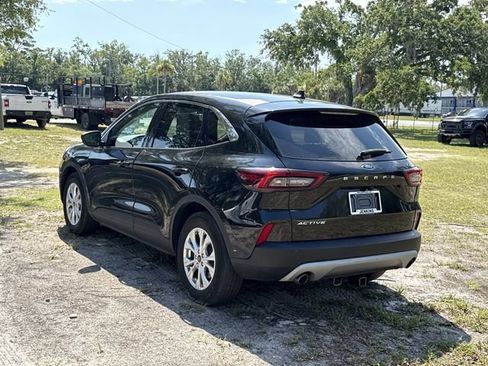 Certified 2023 Ford Escape Active FWD image 5