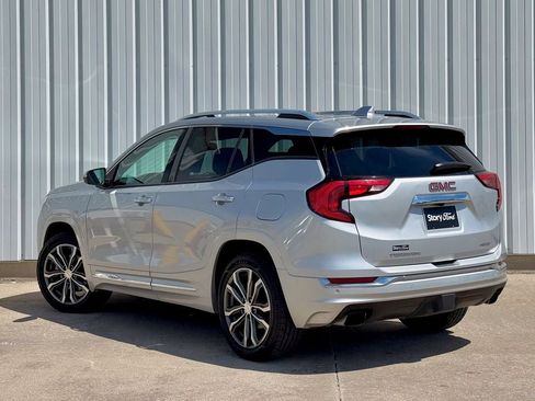 Used 2019 GMC Terrain Denali AWD/4WD image 4
