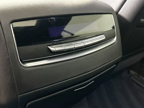Certified 2023 Cadillac Escalade ESV Sport AWD/4WD image 27