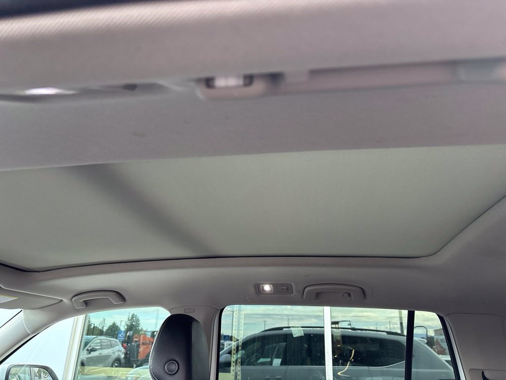 Used 2022 Volkswagen Atlas SE w/ Panoramic Sunroof Package AWD/4WD image 21