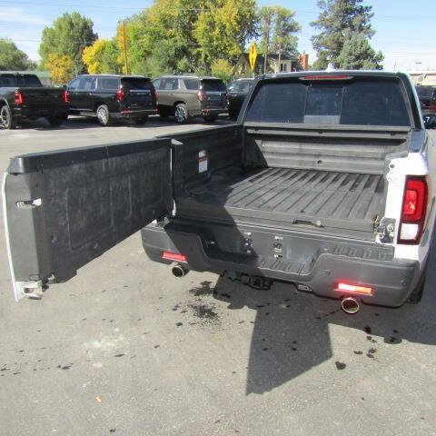 Used 2021 Honda Ridgeline Black Edition image 9
