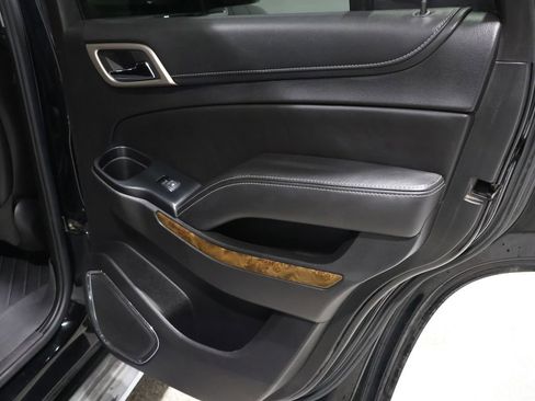 Used 2015 GMC Yukon Denali w/ Touring Package image 26