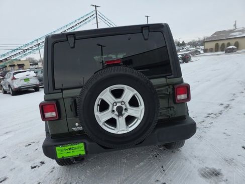 Used 2020 Jeep Wrangler Unlimited Sport S image 5