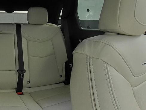 New 2025 Cadillac XT5 Sportv w/ Technology Package image 15