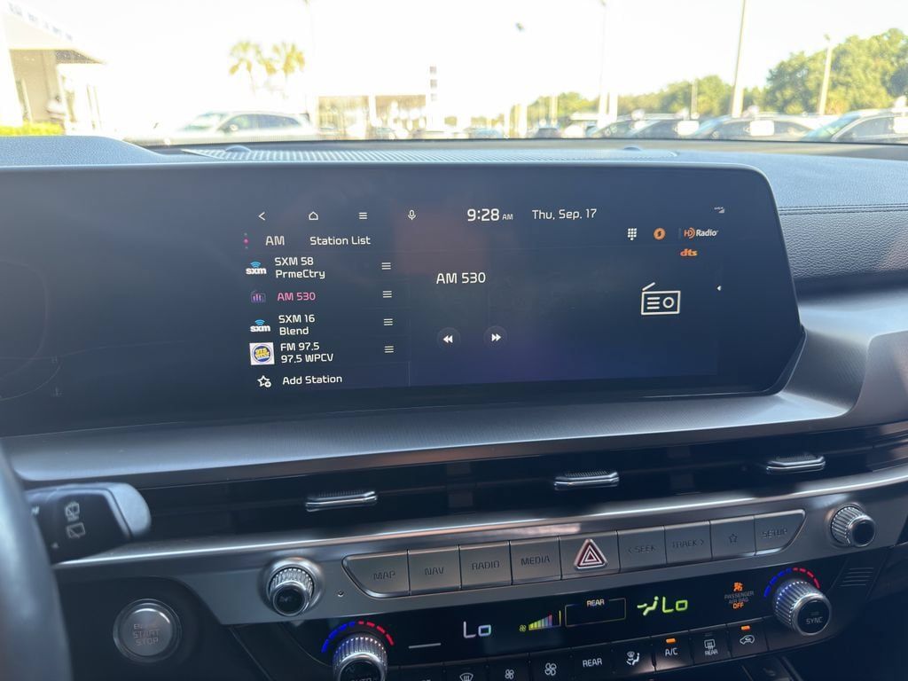 Certified 2023 Kia Telluride S w/ S Sunroof Package AWD/4WD image 28