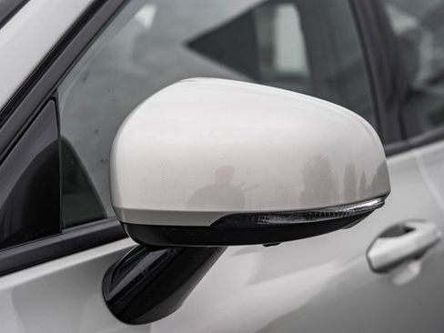 Used 2021 Volvo S60 T5 Momentum w/ Protection Package Premier image 17