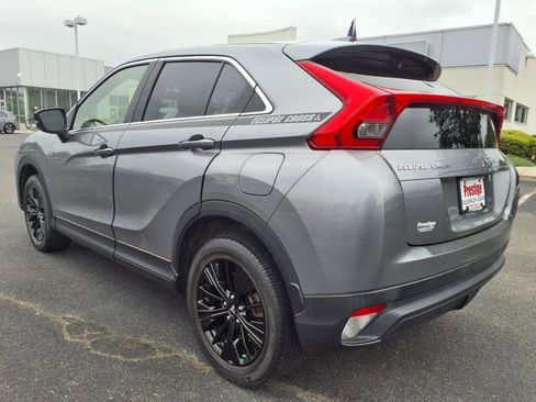 Used 2020 Mitsubishi Eclipse Cross LE image 3
