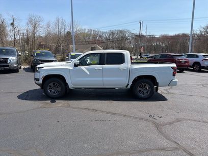 New 2026 Nissan Frontier SV w/ SV Convenience Package