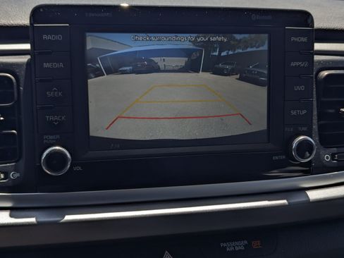 Used 2019 Kia Rio S w/ Technology Package FWD image 11