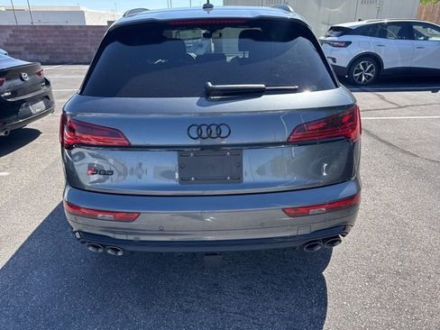 Used 2024 Audi SQ5 Prestige w/ Prestige Package AWD/4WD image 2