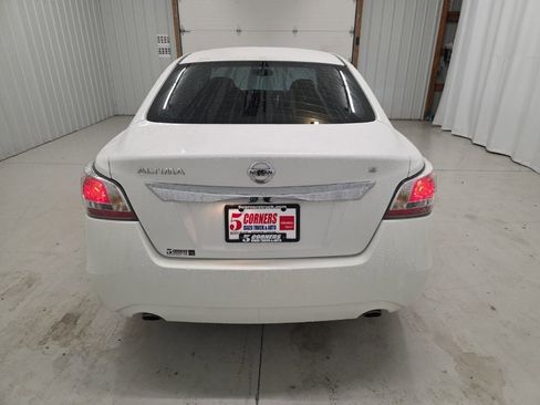 Used 2015 Nissan Altima 2.5 S w/ Power Driver Seat Package image 4