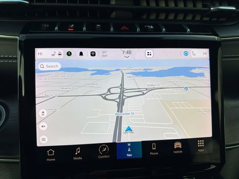 Certified 2022 Jeep Grand Cherokee Overland w/ Adv Protech Group III image 17