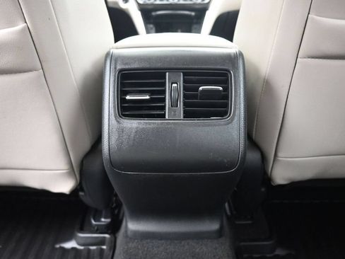 Used 2018 Honda Accord Touring image 37