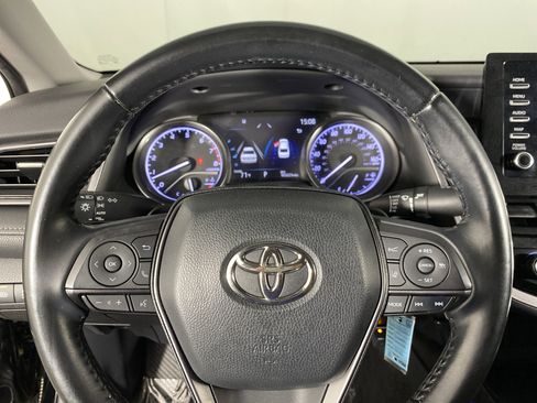 Used 2021 Toyota Camry SE AWD/4WD image 16