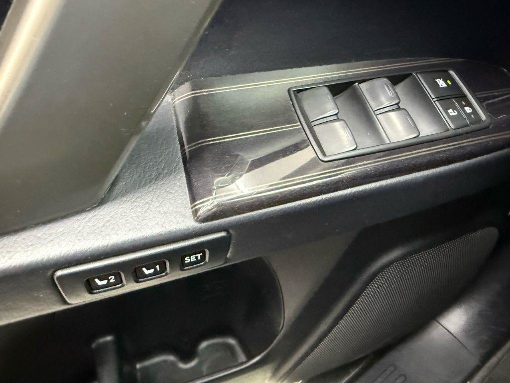 Used 2020 Lexus GX 460 Premium w/ Premium Package AWD/4WD image 12