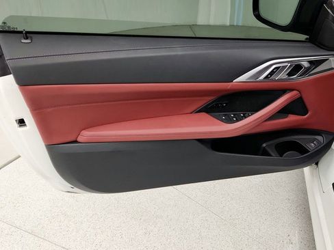 Used 2025 BMW 430i xDrive Convertible w/ M Sport Package image 11