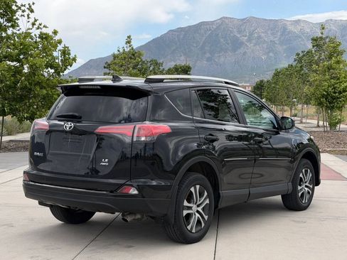 Used 2017 Toyota RAV4 LE w/ All Weather Liner Package AWD/4WD image 8