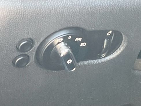 Used 2019 MINI Cooper 2-Door Hardtop FWD image 10