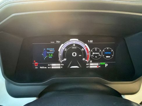 Used 2025 Toyota Sequoia Capstone AWD/4WD image 10