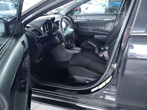 Used 2017 Mitsubishi Lancer LE image 14