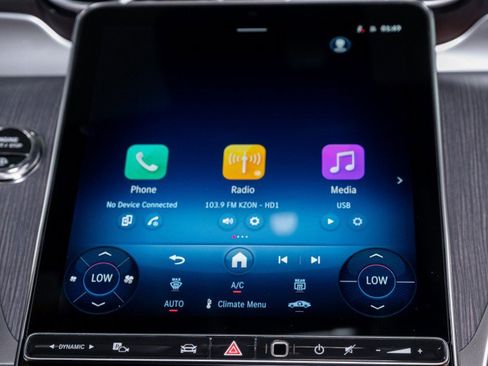 New 2026 Mercedes-Benz GLC 300 image 18