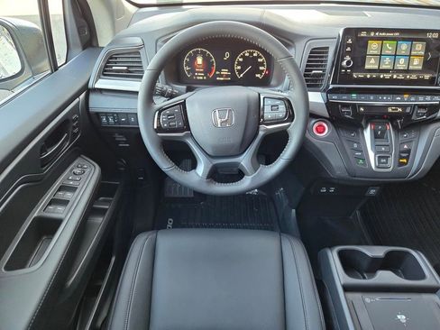 New 2026 Honda Odyssey EX-L image 13