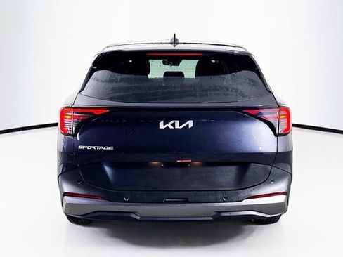 New 2026 Kia Sportage LX image 6