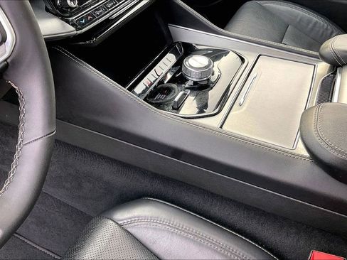 Used 2024 Jeep Wagoneer Series II image 20