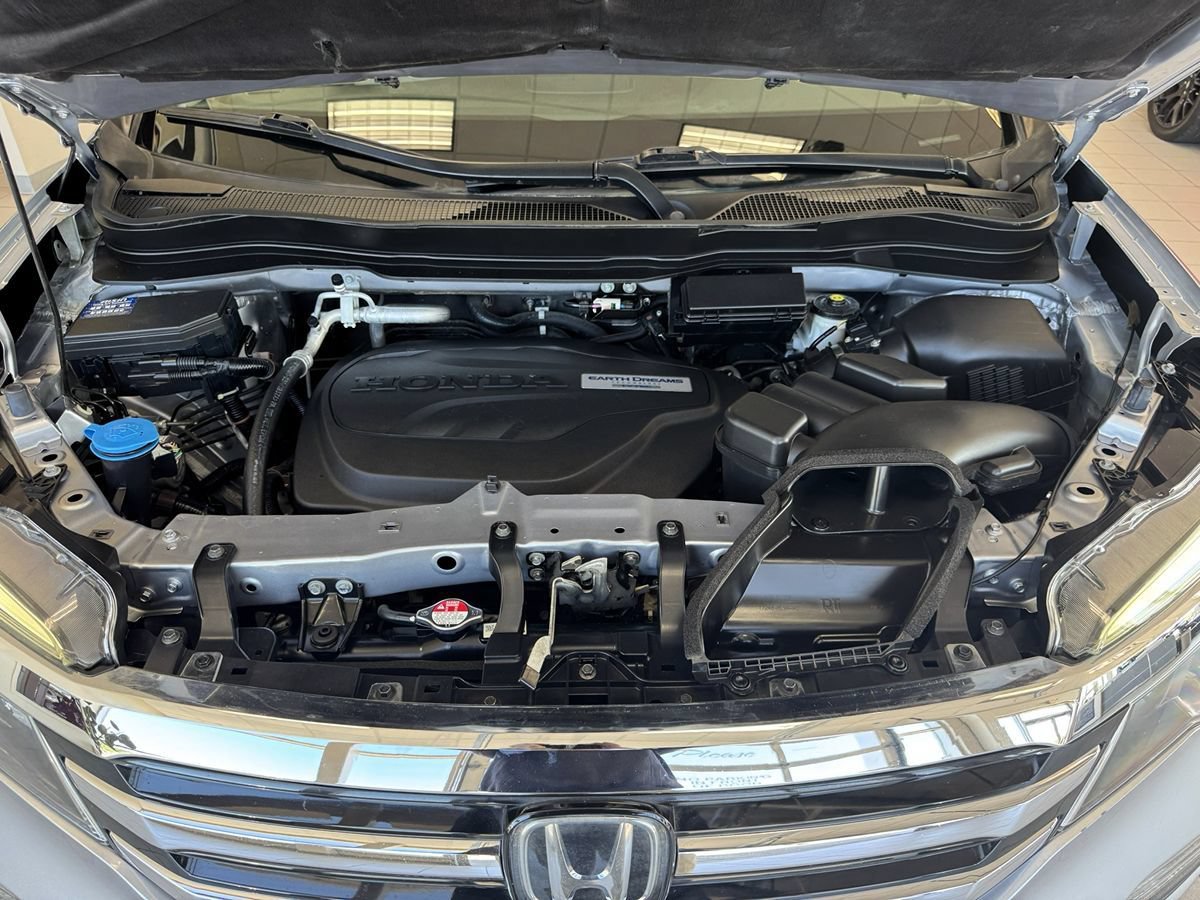 Used 2017 Honda Pilot Touring image 69
