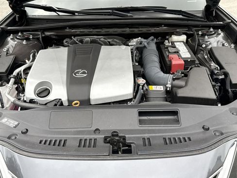 Used 2025 Lexus ES 350 w/ Premium Package image 14