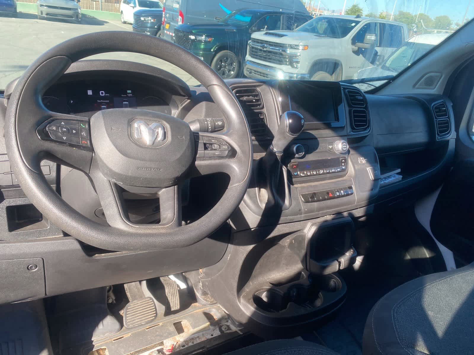 Used 2023 RAM ProMaster 3500 FWD image 9