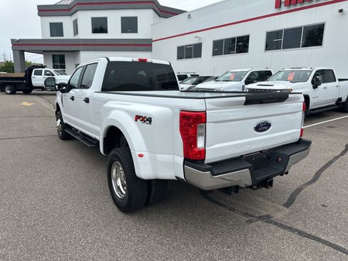 Used 2017 Ford F350 XL w/ Power Equipment Group AWD/4WD image 3