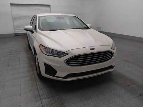 Used 2020 Ford Fusion SE FWD image 14