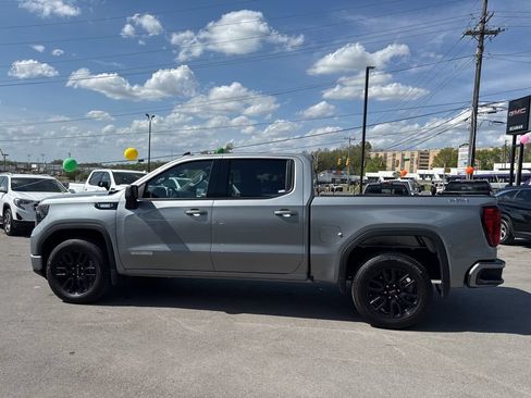 Used 2025 GMC Sierra 1500 Elevation AWD/4WD image 4