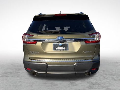 Used 2023 Subaru Ascent Premium w/ Convenience Package image 7