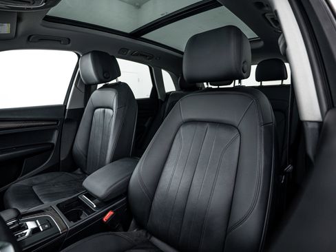 Used 2018 Audi Q5 Premium Plus w/ Premium Plus Package image 18