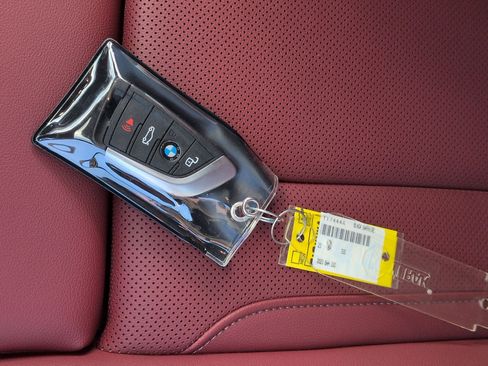 Certified 2023 BMW 330i Sedan w/ Premium Package image 36