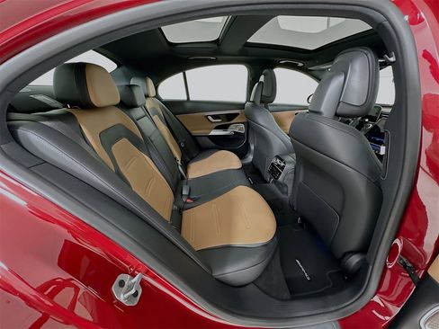 New 2026 Mercedes-Benz E 53 AMG e 4MATIC Sedan image 30