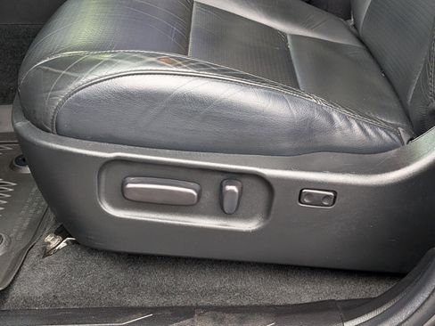 Used 2023 Toyota Tacoma TRD Off-Road image 16